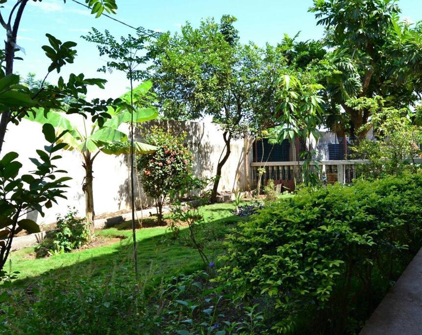 Hotel Santos'S House Sao Tome Zewnętrze zdjęcie